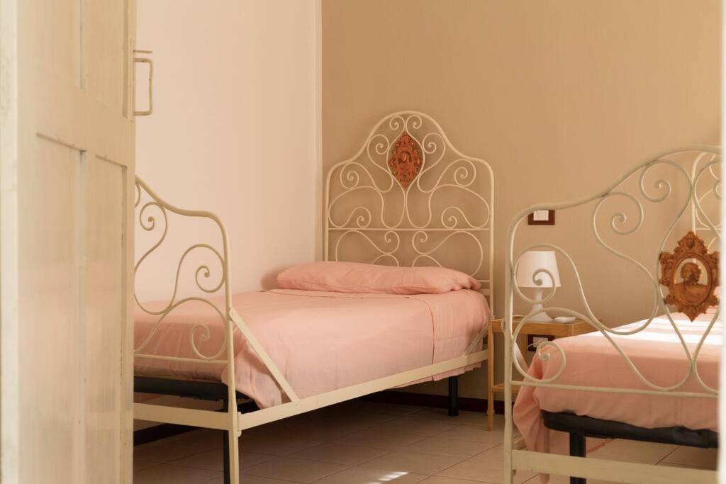 Maria'S Bed - Intero Alloggio Accogliente Dorno Eksteriør bilde