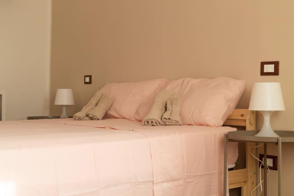 Maria'S Bed - Intero Alloggio Accogliente Dorno Eksteriør bilde